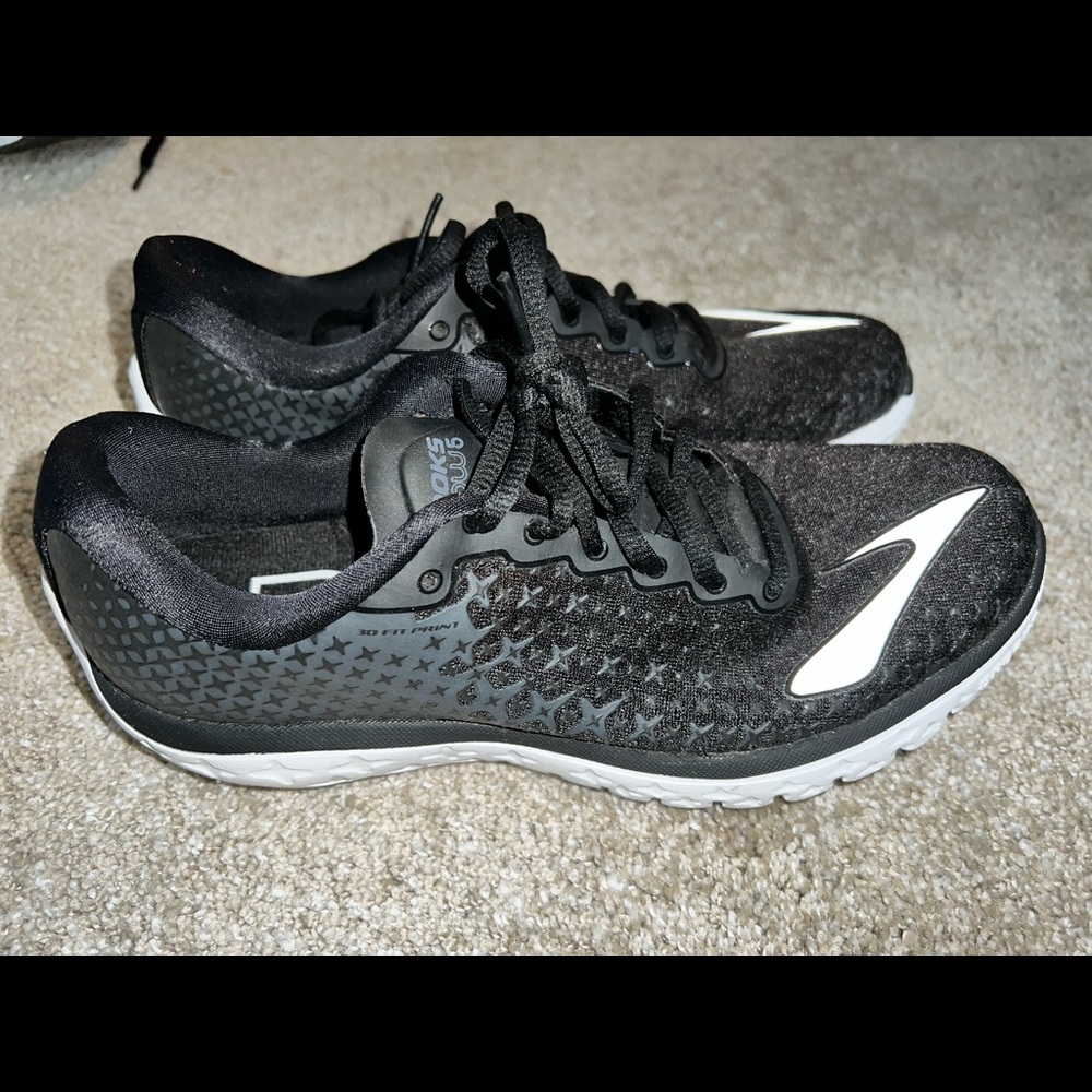 Brooks Pure Flow 5 Running Shoes